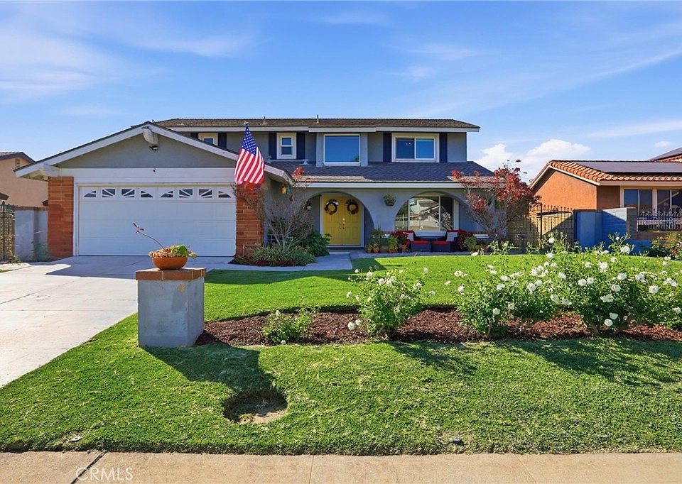 1st image of 3713 Helena Cir
