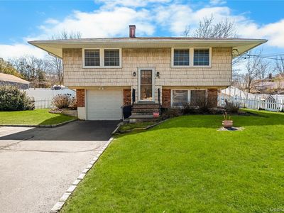 18 Lynx Lane, East Setauket, NY, 11733