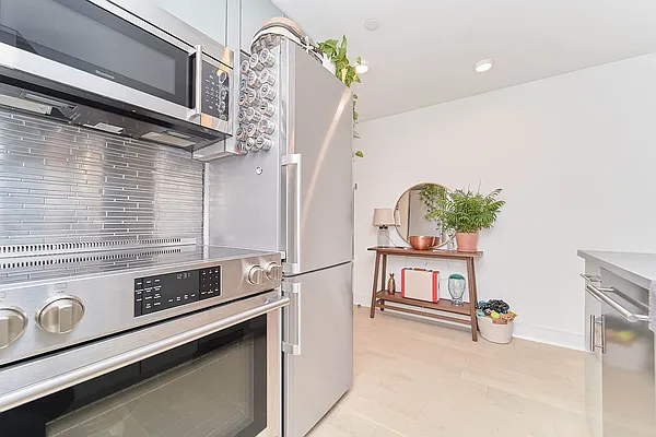 Rented by Brown Harris Stevens | media 21