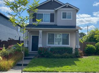 15550 SW Applewood Ln, Tigard, OR 97224