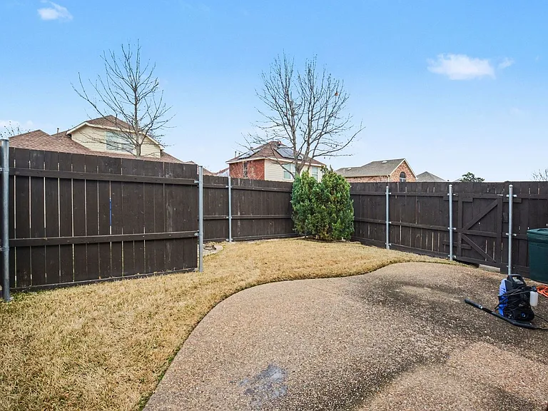 7108 Bryce Canyon Dr — Photo 24