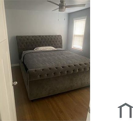 5th image of 10609 S Forest Ave