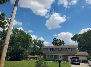 3337 Ridgeview Dr, Findlay, OH 45840