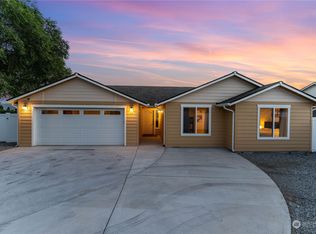 32 Honeycrisp Ln, Manson, WA 98831