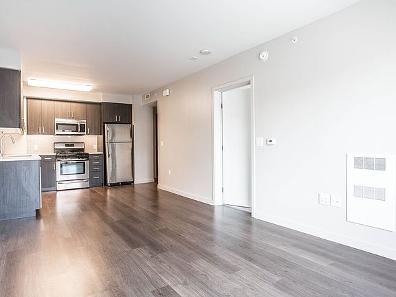 2nd image of 103 Polk St #309