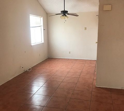 3rd image of 1336 Trudy Elaine Dr APT D