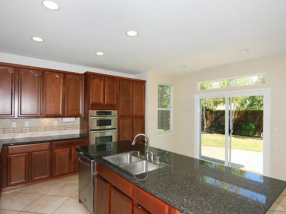2nd image of 1650 Abilene Cir