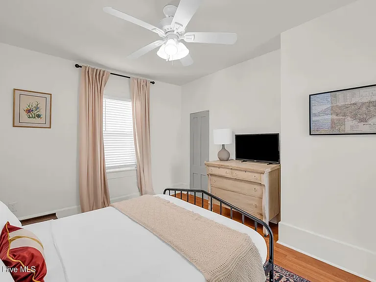 714 S 5th Ave #B — Photo 8