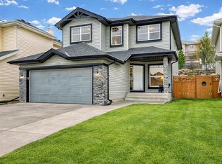 11931 N Valley Ridge Dr NW, Calgary, AB T3B5W3