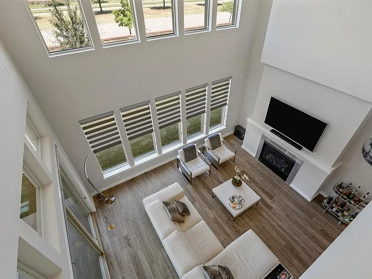 5322 Statesman Ln — Photo 30