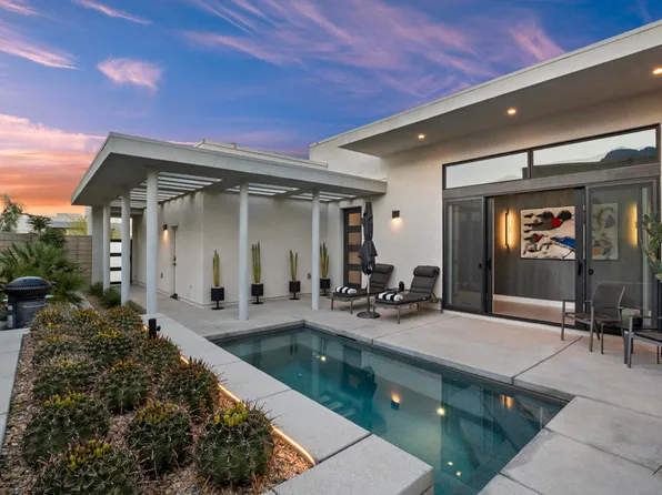 885 Fountain Dr, Palm Springs, CA 92262