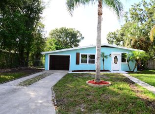 910 Lakewood Ave, Tampa, FL 33613