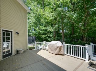 268 Carawan Ln, Chesapeake, VA 23322