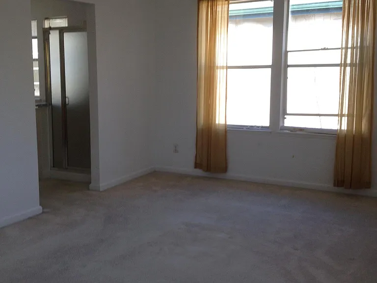 5 Holtz Ct — Photo 15
