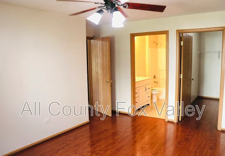 1207 Silverstone Dr — Photo 5