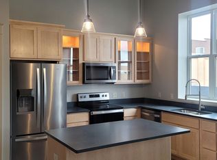 401 N Main St #M, Austin, MN 55912