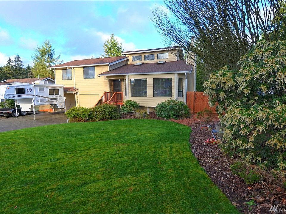 1st image of 14925 18th Ave E