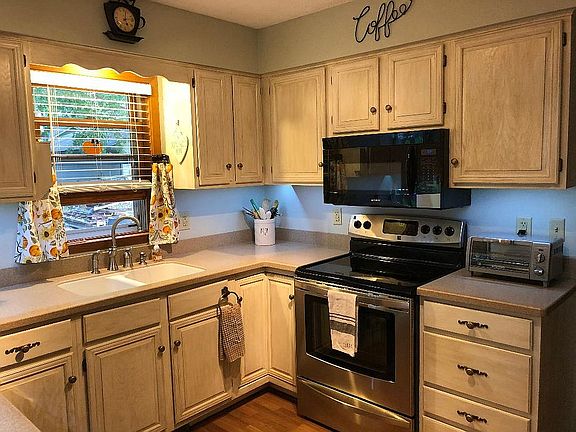 4th image of 3016 Standridge Pl N