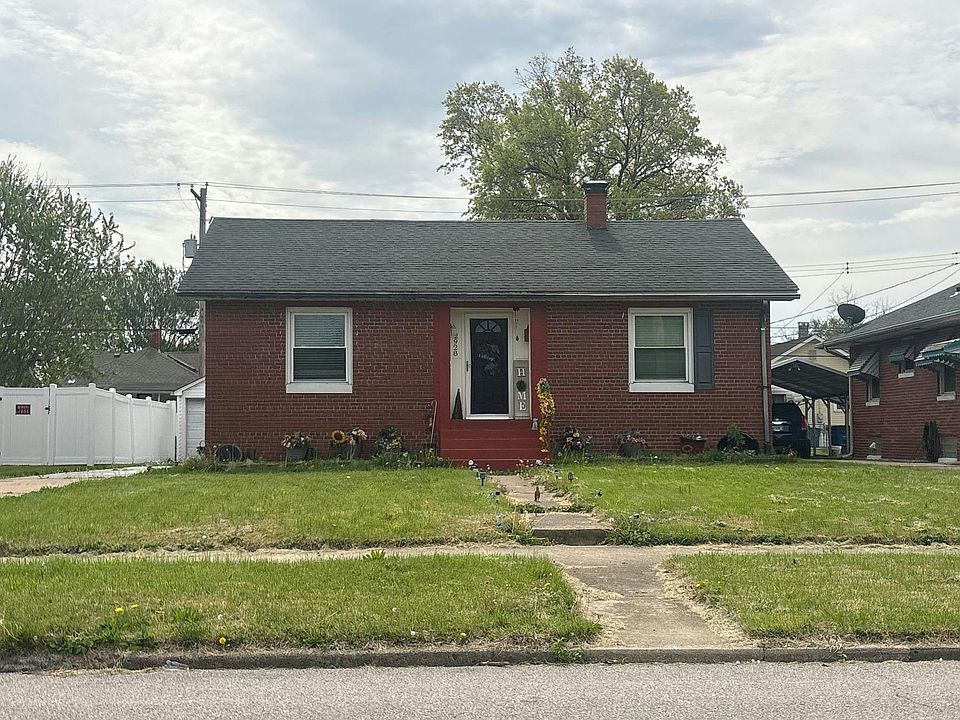 1st image of 2928 Grand Ave