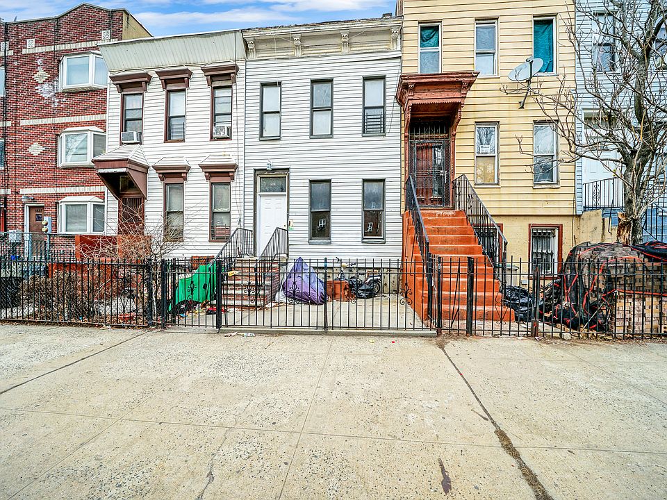 1st image of 1901 Pacific St #1