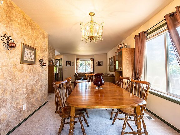 5th image of 6673 SE Reedville Creek Dr