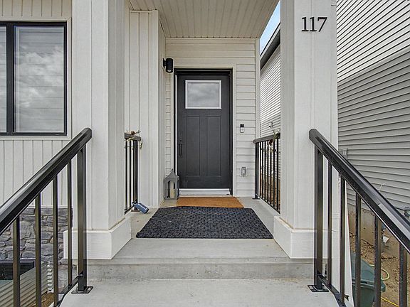 2nd image of 117 Brickyard Pl