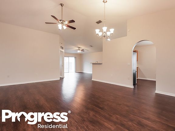 3rd image of 1767 Eagle Pines Cir