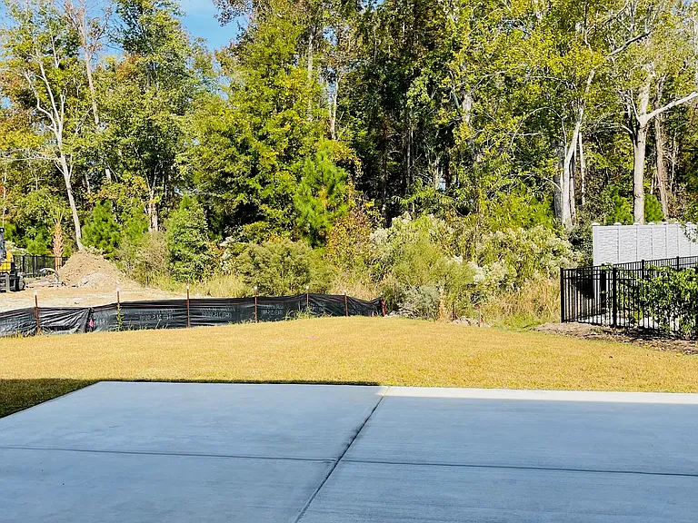1180 Safe Haven Dr — Photo 35