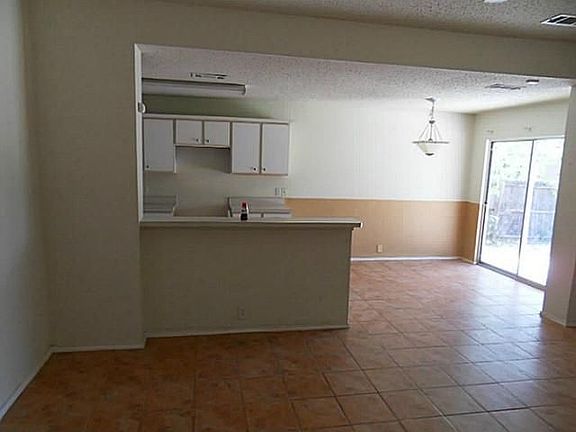 4th image of 7017 Lanyon Dr