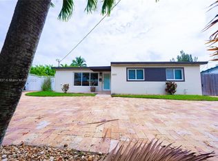 9101 SW 16th St, Miami, FL 33165