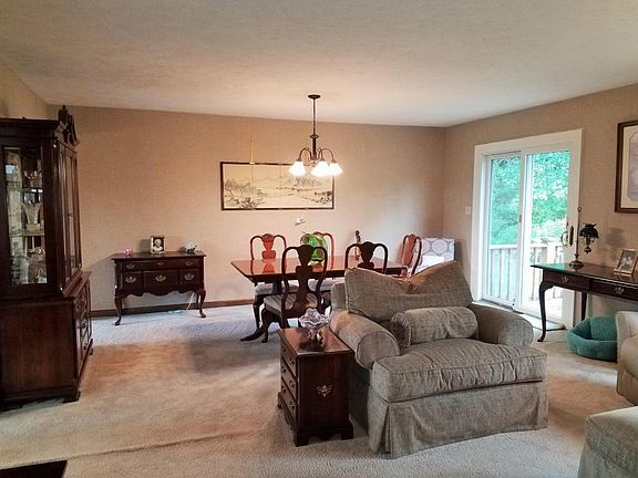 4th image of 12139 Hatmaker Ln