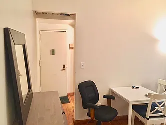 Rented by Warren T Real Estate Corp.