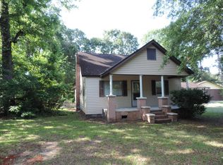 401 Embassy Dr, Summerville, SC 29483