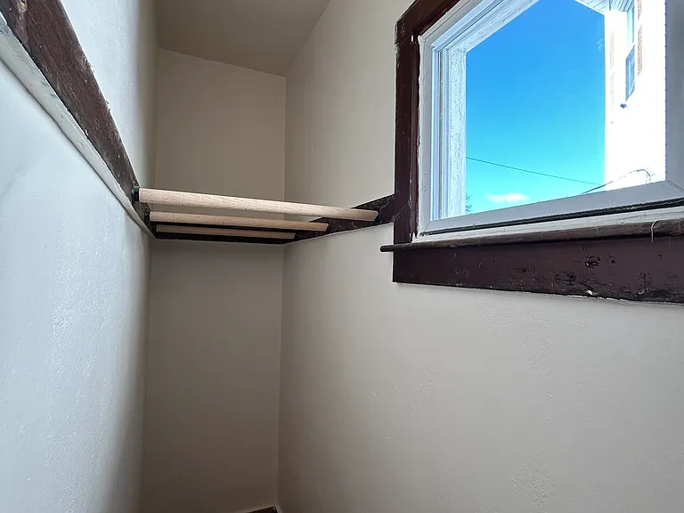 345 Earle St #2 — Photo 5