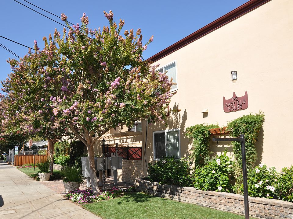 1st image of 1147 Garfield Ave APT 09