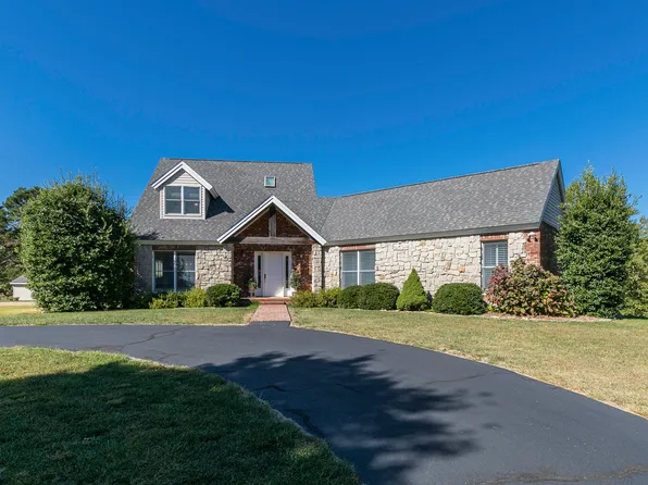 7805 Westwood Drive, Houston, MO 65483