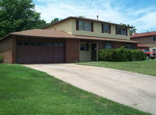 1613 Dean Ave, Ponca City, OK 74604