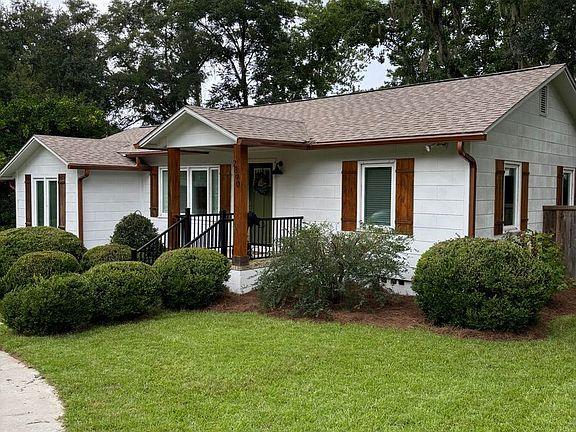 2nd image of 2890 Ardley Ln