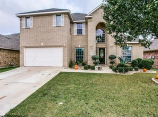 9036 Morning Meadow Dr, Fort Worth, TX 76244