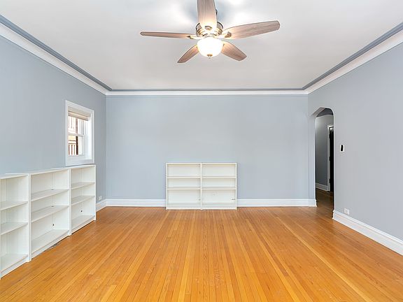 4th image of 4211 N Paulina St APT 2B