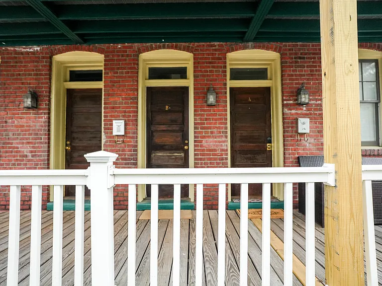 613 Price St #B — Photo 5