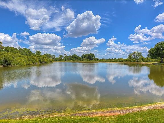 2nd image of 31727 Loch Aline Dr