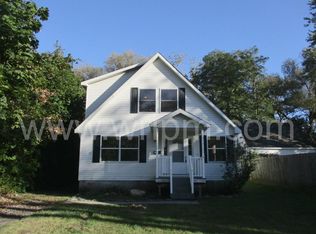 3 Elm St, Pattersonville, NY 12137