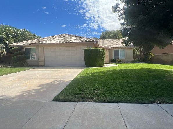 3716 Wyandotte Ln