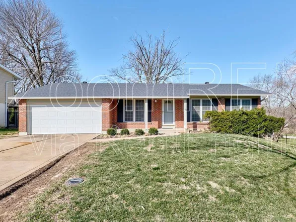 9915 Chileswood Dr, Saint Louis, MO 63126