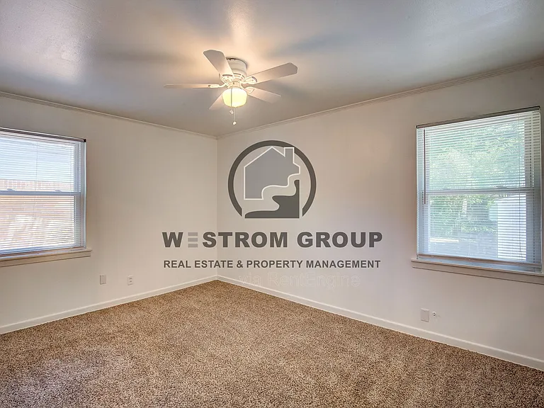 1308 Marshalldale Dr — Photo 10