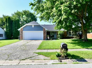 153 Foxwood Dr, Brownsburg, IN 46112