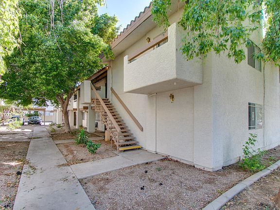 2nd image of 8841 N 8th St Unit 208