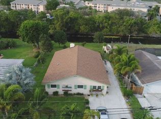 2727 Northside Dr, Lake Worth, FL 33462