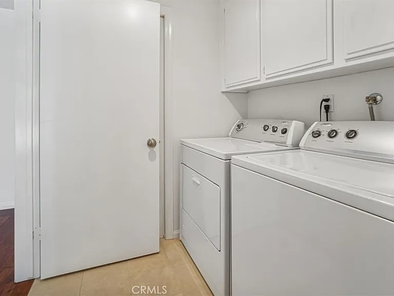 22903 De Kalb Dr — Photo 32